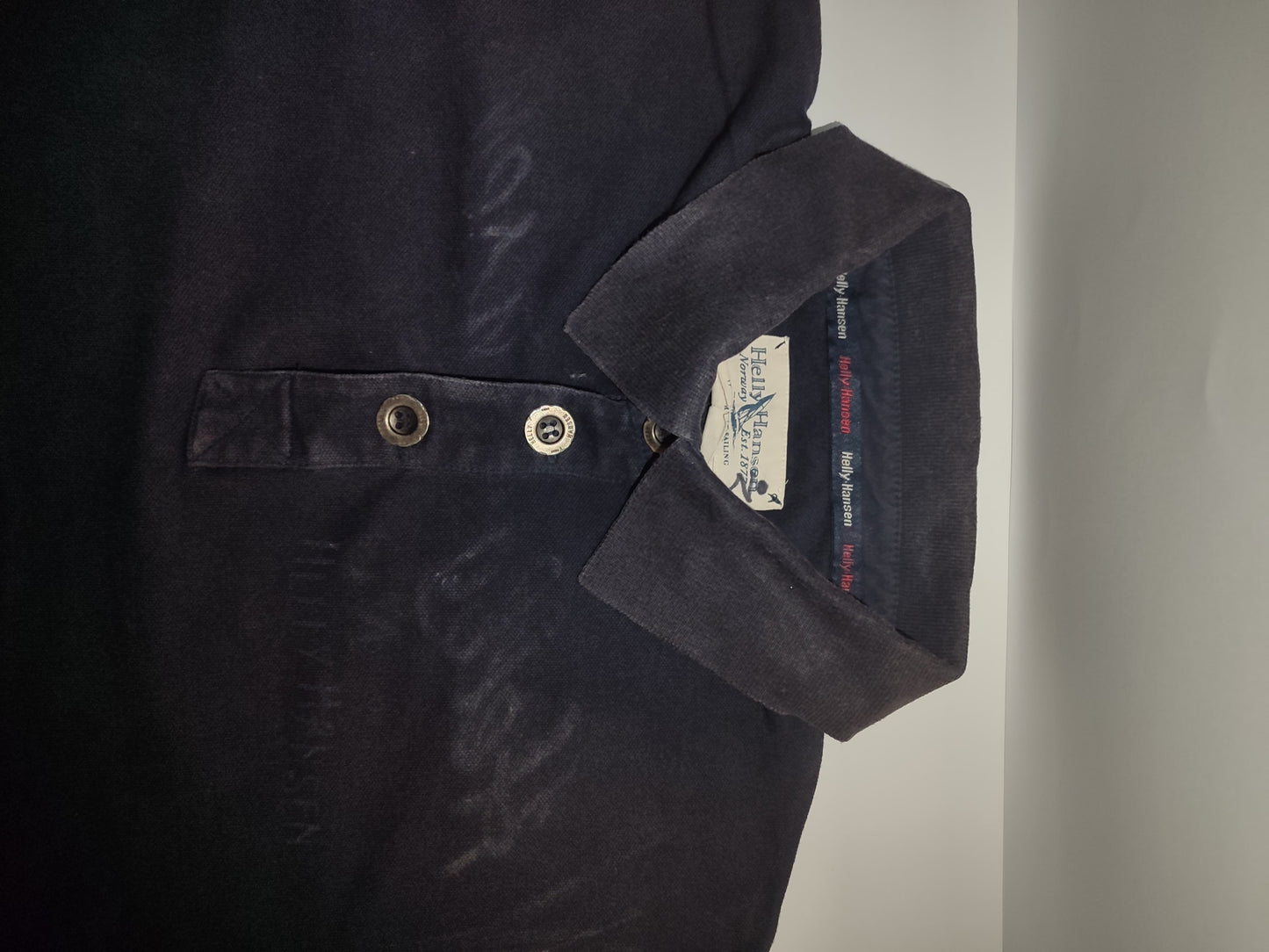 Helly Hansen Black Polo Shirt – Stylish & Comfortable