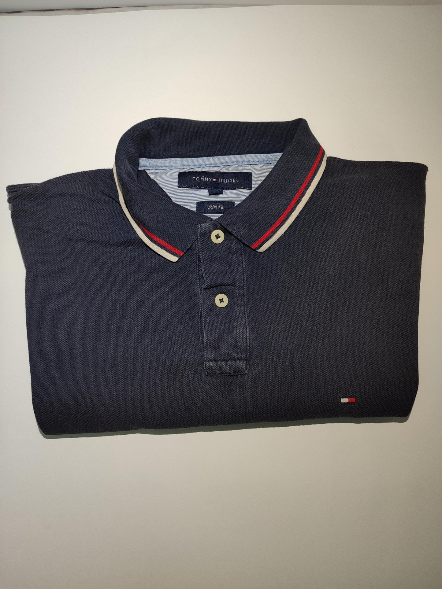 Tommy Hilfiger Black Polo Shirt – Smart, Simple & Original
