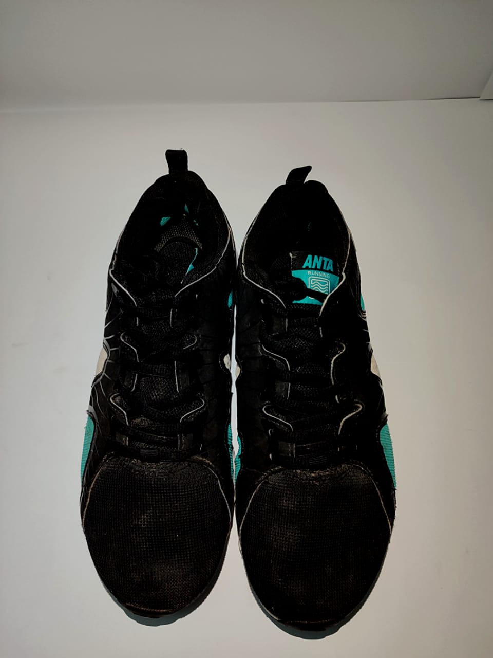 Nike Zoom Seismic – OG Retro Runner | Teal & Black | Thrift Condition