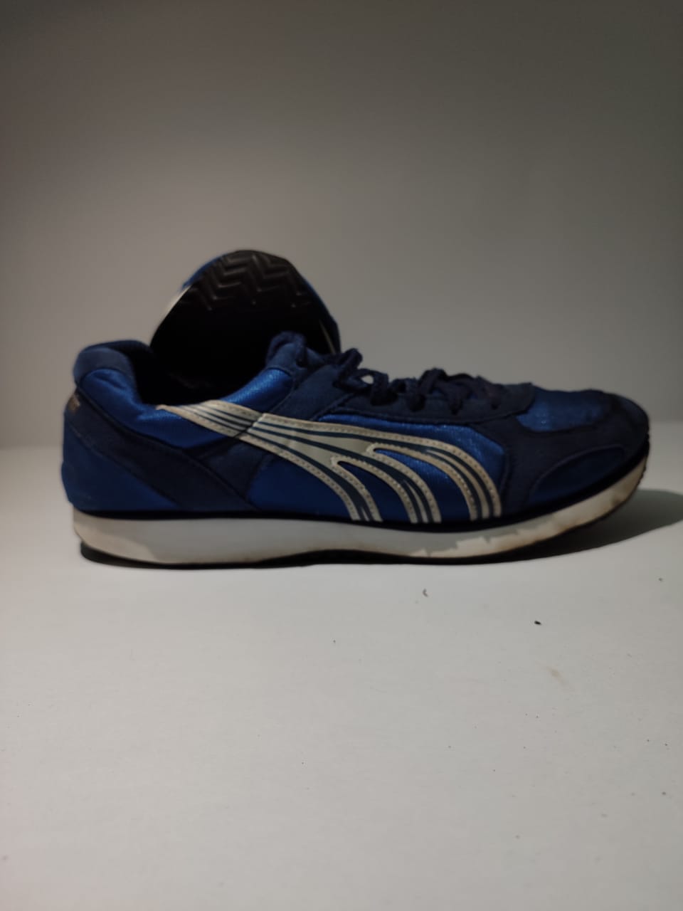 Casual Blue and white straps sneakerss