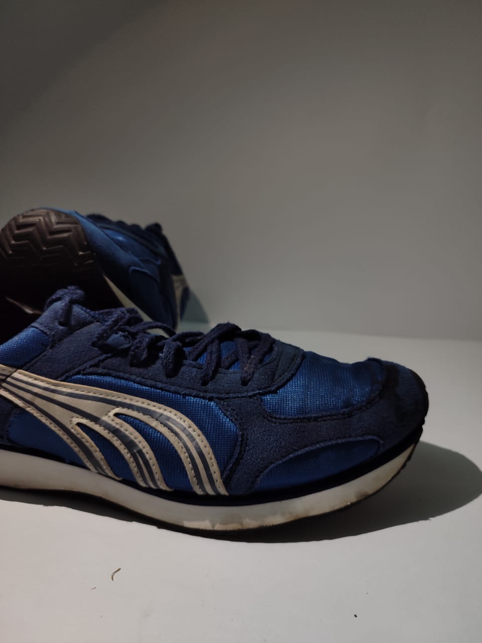 Casual Blue and white straps sneakerss