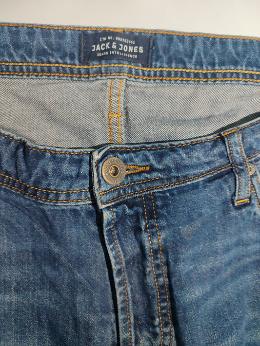 Short By Jack & Jones